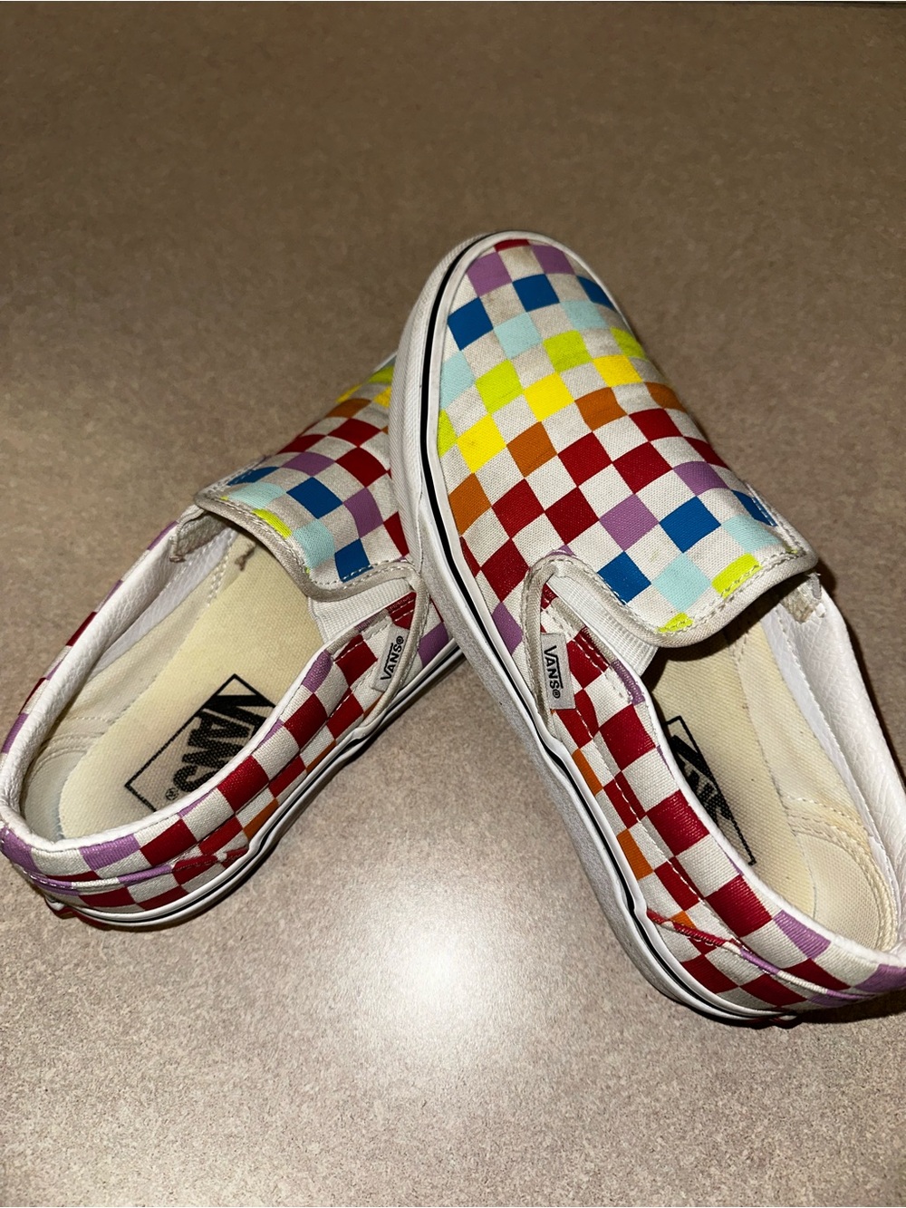 Vans Checkerboard Slip-On Sneakers in Rainbow 🌈 90’s - Picture 8 of 8